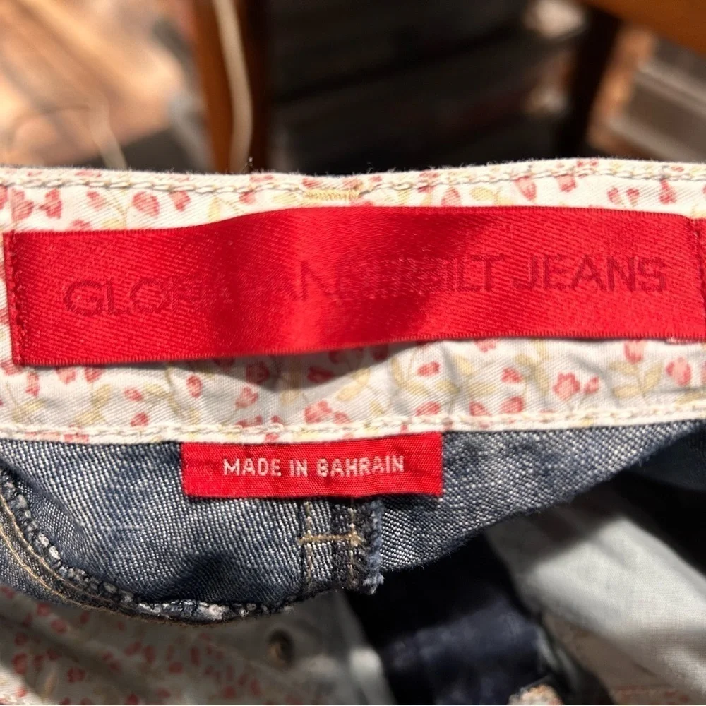 Gloria Vanderbilt Amanda Cropped Jeans Women Size 4 Blue High Rise Straight Crop
